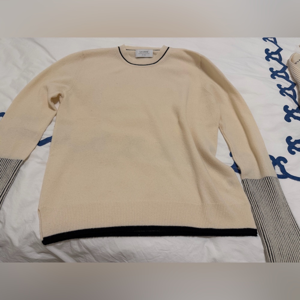 La Ligne Cream Sweater with Black Trim and black sleeve detail, 100% cashmere, S
